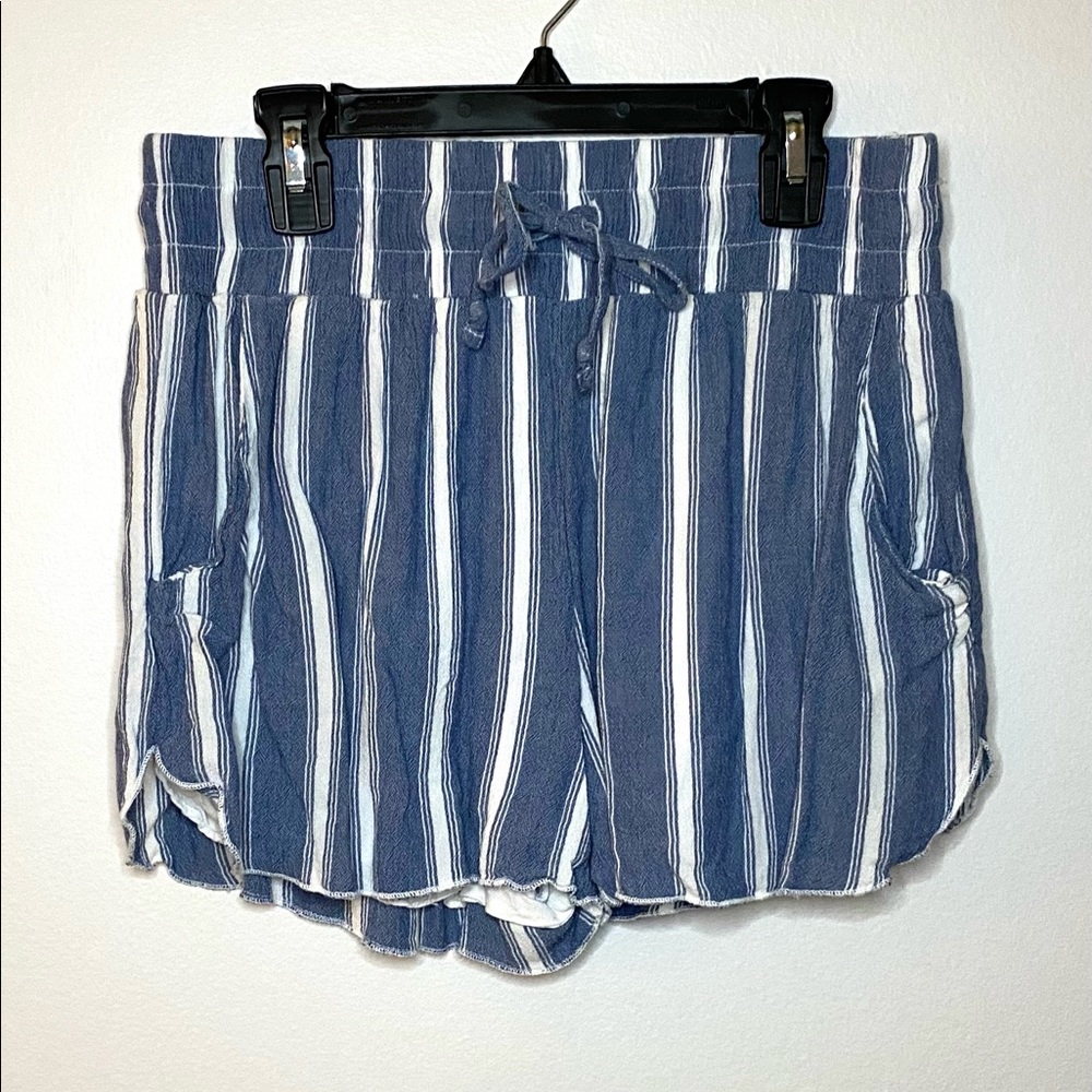Holister blue and white stripped shorts